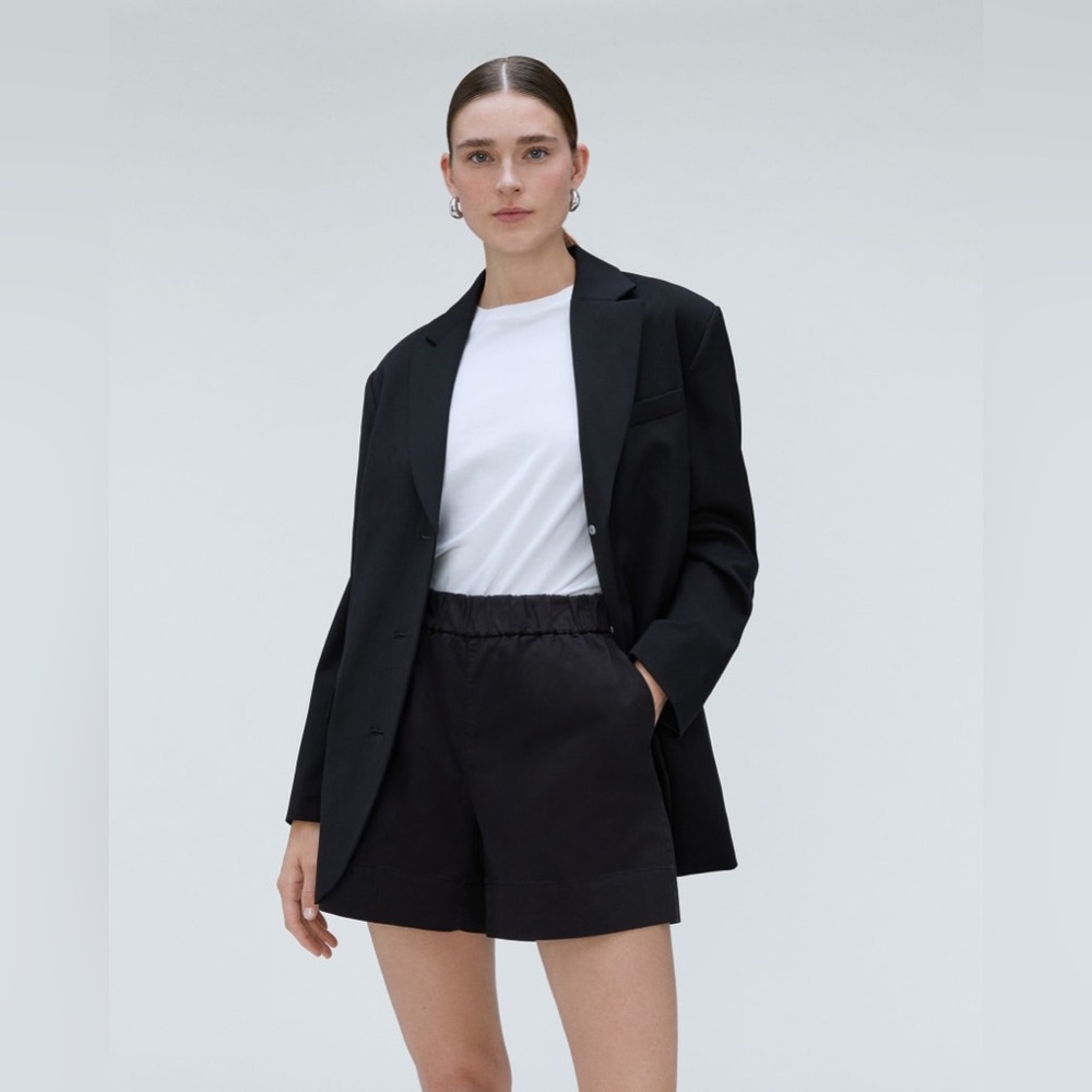 NWT Everlane The Easy Short